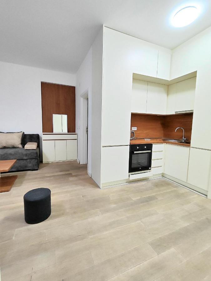 Luxury Korda Apartments 011 Budva Exteriör bild
